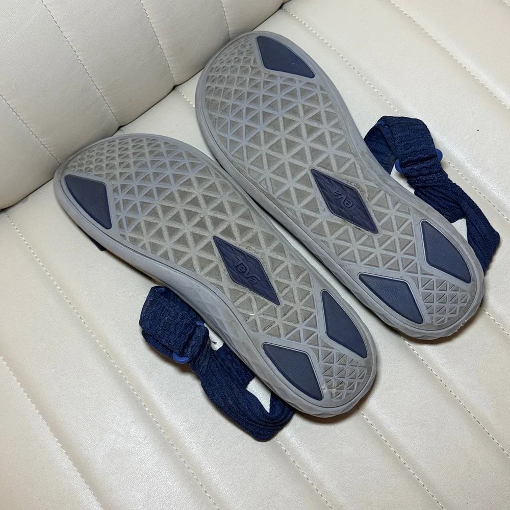 Teva Mens Navy Blue Active Sandals with Hook-and-Loop Straps